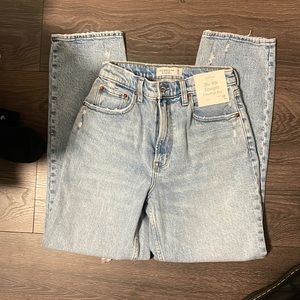 Curve Love Abercrombie 90s Straight Ultra High Rise Jeans Size 28 Short